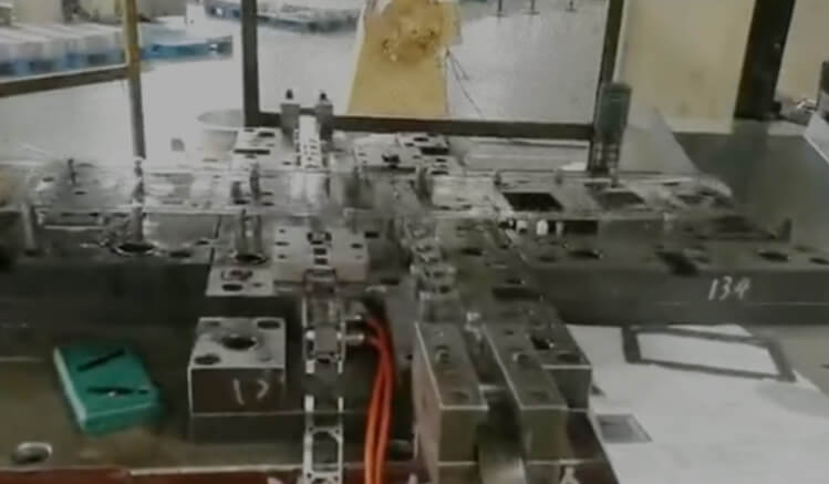 Suzhou Shuangqisi Mold Equipment Co., Ltd.